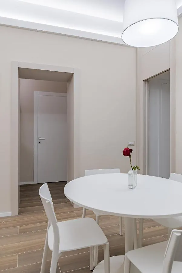 Holiday Ginevra-Campo De' Fiori Rome Apartment