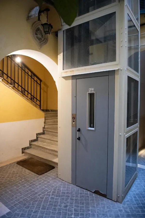 Apartment Holiday Ginevra-Campo De' Fiori Rome