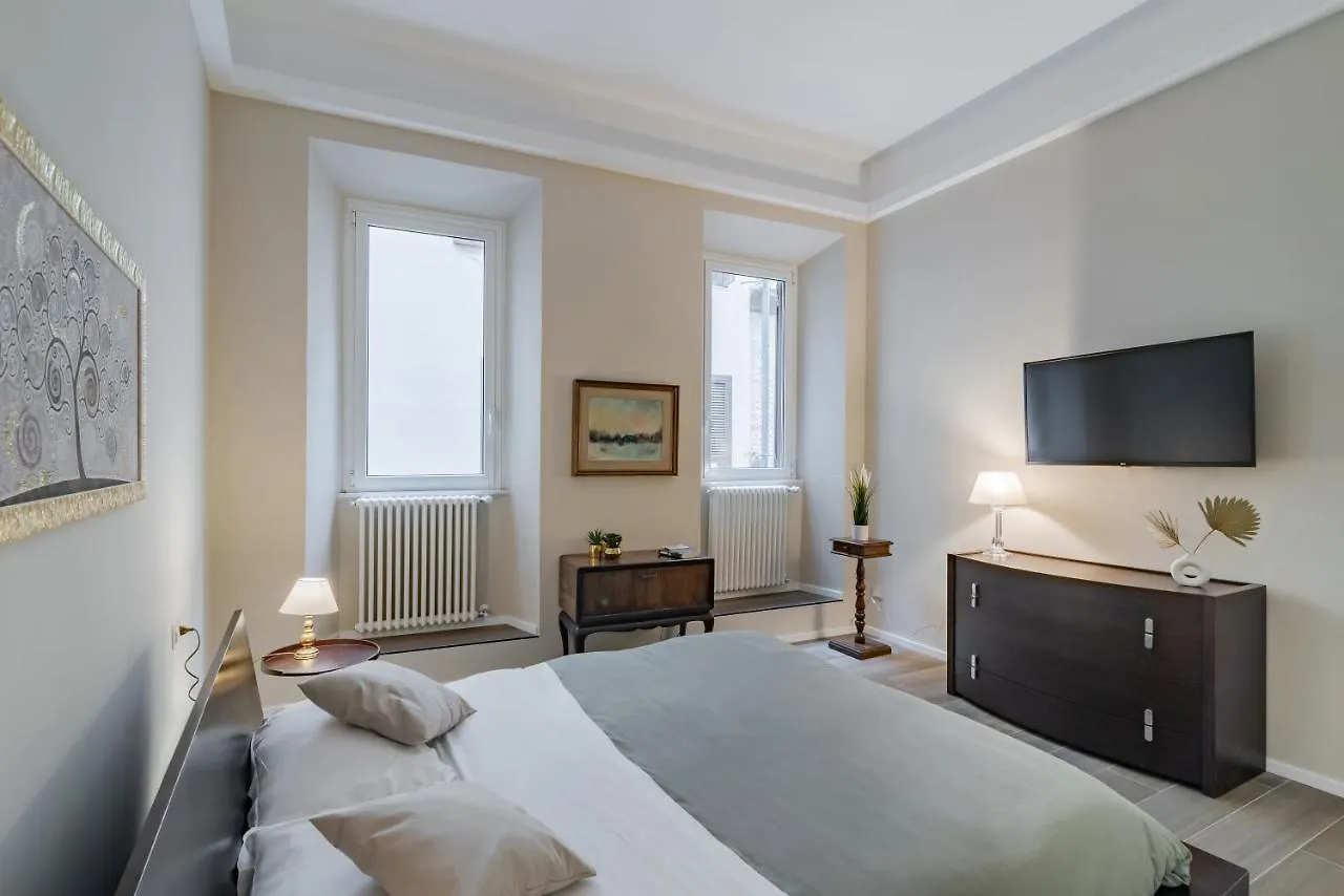 Apartment Holiday Ginevra-Campo De' Fiori Rome
